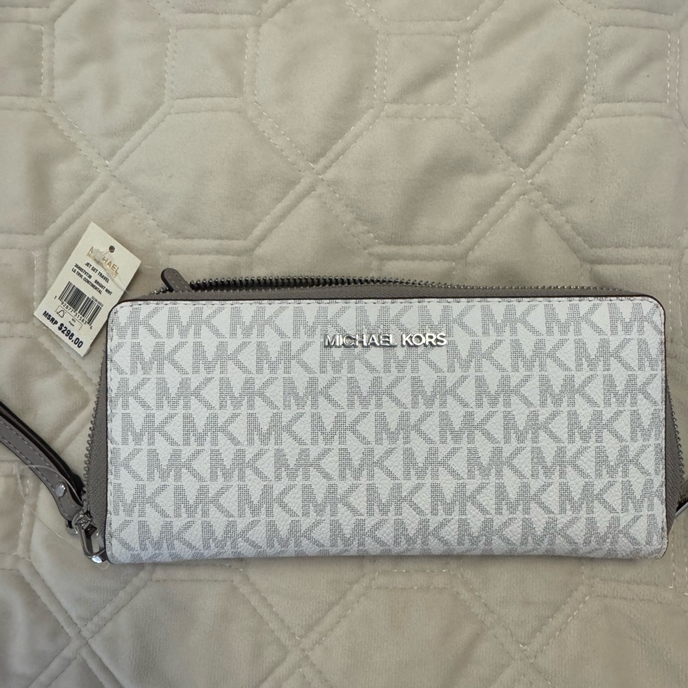 Michael Kors light gray Logo Wallet